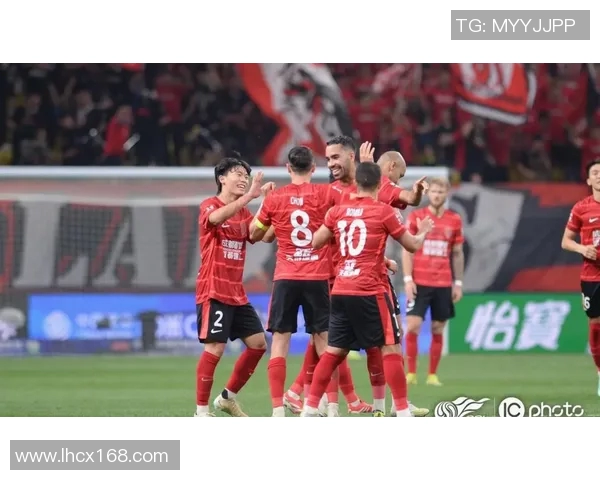 山东与浙江广夏激战正酣比分揭晓引发球迷热议